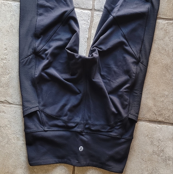 Lululemon leggings - Picture 7 of 9